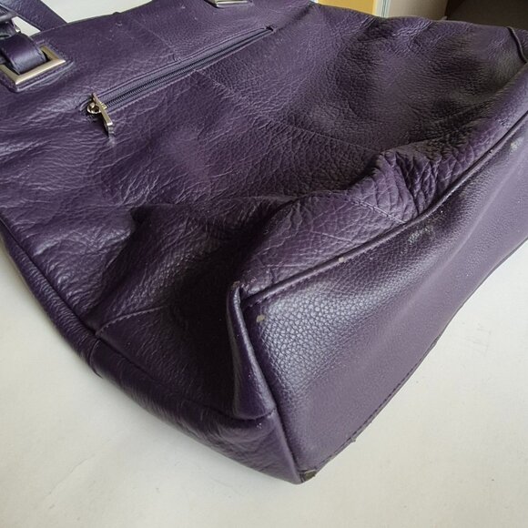 Purple Leather Shoulder Bag/Purse - Picture 10 of 13